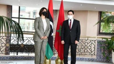 صورة بوريطة يجري اتصالا هاتفيا مع وزيرة الخارجية والتعاون الدولي لدولة ليبيا