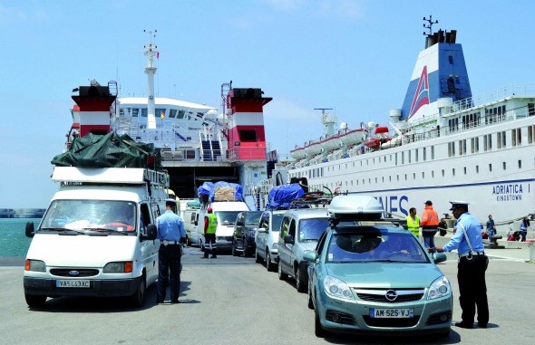 صورة مرحبا 2022 : عبور أزيد من 530 ألف مسافر عبر طنجة المتوسط