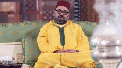 صورة أمير المؤمنين يترأس حفلا دينيا إحياء للذكرى الرابعة والعشرين لوفاة جلالة المغفور له الملك الحسن الثاني