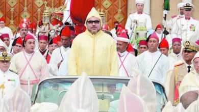 صورة جلالة الملك يترأس بالمضيق حفل استقبال بمناسبة عيد العرش المجيد