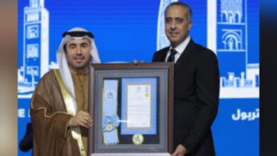 صورة الأنتربول  ..يوشح عبد اللطيف حموشي بأرفع أوسمته تقديراً لجهوده الأمنية الدولية