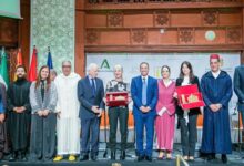 صورة تتويج عالمي للصناعة التقليدية المغربية بقلب إشبيلية
