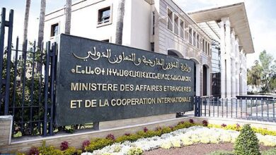 صورة المملكة المغربية تدين بأشد العبارات الهجمات بطائرات مسيرة التي استهدفت منشآت بترولية بالمملكة العربية السعودية الشقيقة