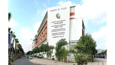 صورة الدار البيضاء.. مدرسة محمد السادس للمحاكاة التدخلية والجراحة الروبوتية تحتفي بأول دفعة من الحاصلين على الشهادة الجامعية في الجراحة الروبوتية