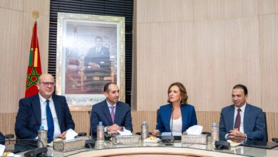 صورة وزارة السياحة والصناعة التقليدية والاقتصاد التضامني.. تسليم السلط بين السيد شرف والسيدة عمور